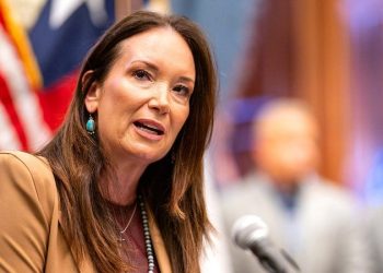 States sue Trump admin over billions in looming cuts to SNAP, food stamps