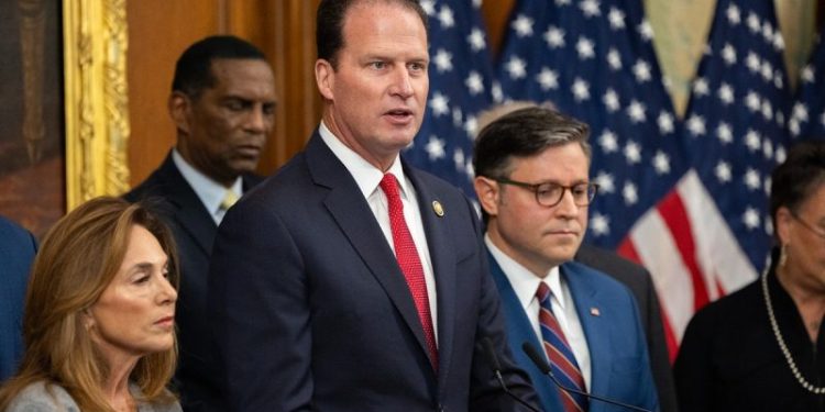 GOP must race for new ‘big, beautiful bill’ to slash costs before midterms, top House Republicans warn